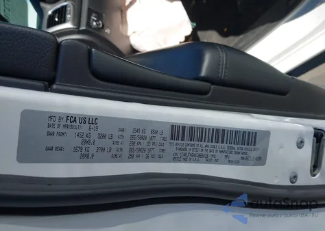 2019 Jeep Grand Cherokee Altitude 4X4 из США, поврежденный, VIN 1C4RJFAGXKC826018